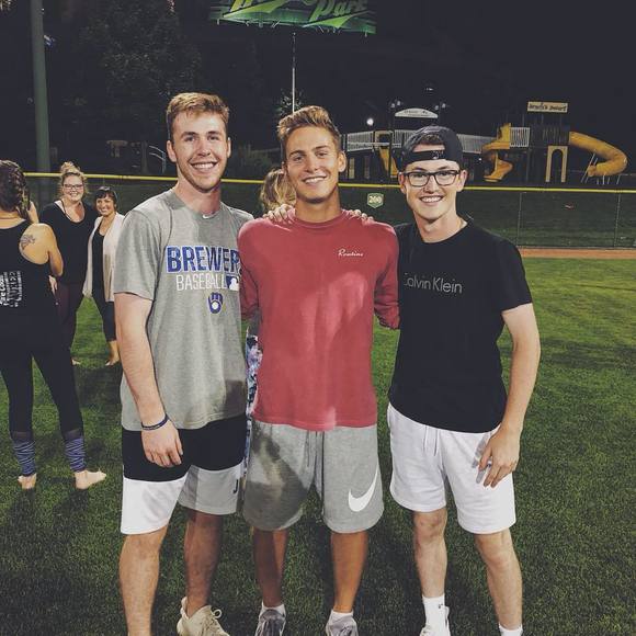 Meet your Posher, Kyle - Picture 1 of 1